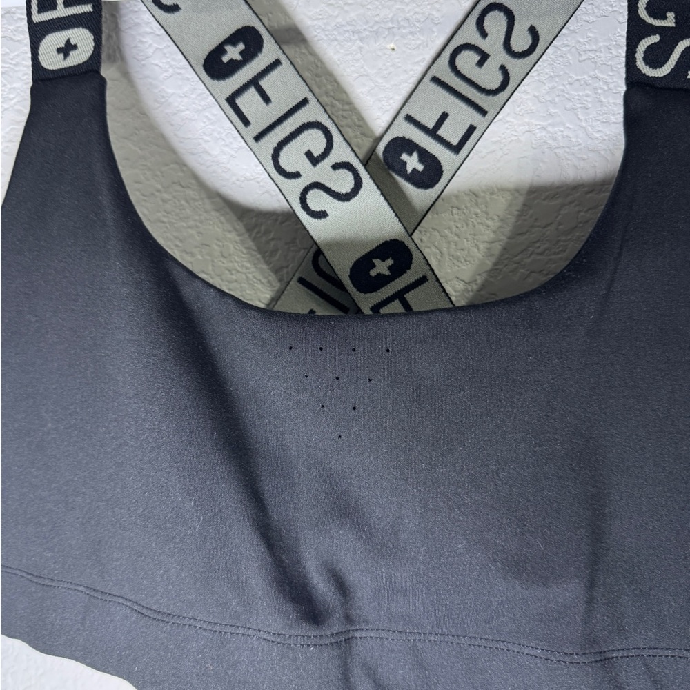Figs Black Sports Bra - Picture 2 of 4